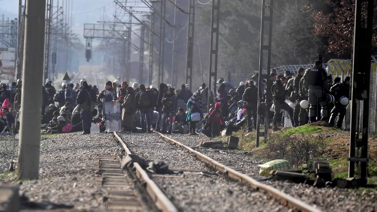 Imigrant, electrocutat pe acoperișul unui tren în Franța. Conductorul trenului a suferit un șoc psihic 
 