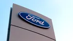 Ford îl contrazice pe Ilie Bolojan. Compania spune că producția din România a fost oprită pentru vacanța de vară, nu din cauza crizei energetice