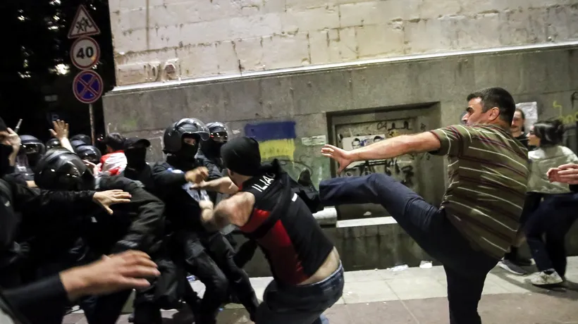 UE condamnă violențele forțelor de ordine din GEORGIA contra protestatarilor, în contextul planului de limitare a influențelor externe