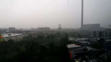 UPDATE. Și județul IAȘI trece sub cod roșu de ploi torențiale/ANM a plasat jumătate din România sub cod galben de averse!