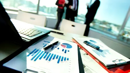 Bancherii și traderii care comit abuzuri pe piață vor risca închisoarea și amenzi usturătoare