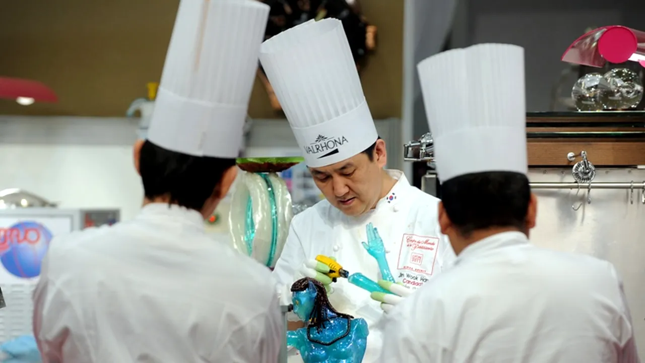 Record Guinness: patiserii elvețieni au preparat o prăjitură lungă de peste un kilometru