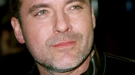 Actorul Tom Sizemore, celebru pentru rolul din „Salvați Soldatul Ryan”, internat în stare CRITICĂ, după ce a suferit un anevrism cerebral