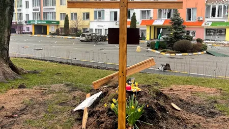 VIDEO | Masacrul de la Irpin. Armata rusă, acuzată că a împușcat femei și a trecut cu tancul peste ele