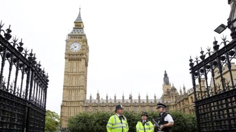 O clădire a Parlamentului britanic a fost evacuată în urma unei alerte cu bombă