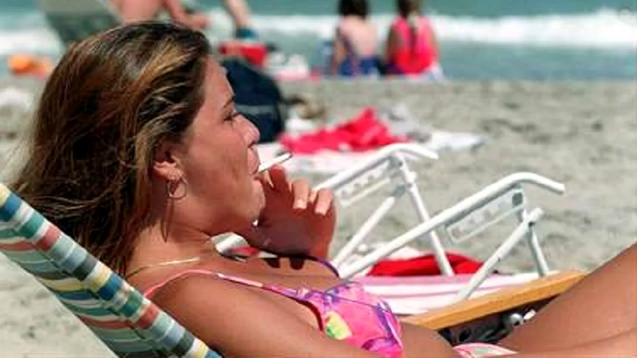 O turistă daneză a aruncat chiștocul unei țigări pe O PLAJĂ din Sardinia. Ce a urmat