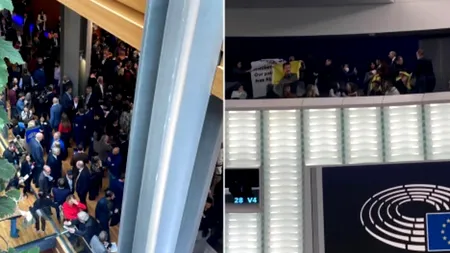 VIDEO | Plenul Parlamentului European, evacuat de urgență. Mai mulți kurzi amenință că se aruncă de la balcon