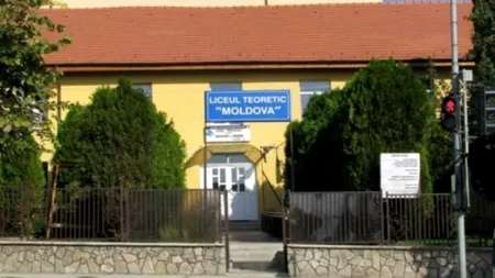 Caz revoltător: un elev nevăzător și testat pozitiv cu COVID a fost trimis să meargă singur 100 de kilometri spre un centru de plasament