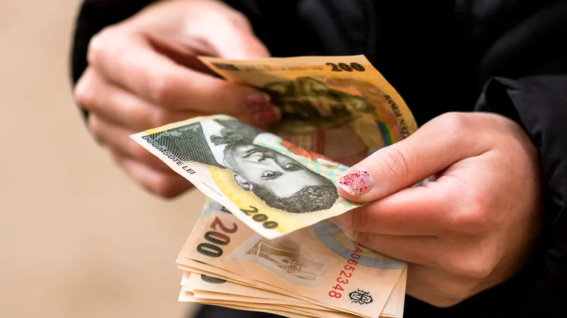 O femeie din Iași a plătit patru ani rate la o bancă, dar a reușit să scape de doar 1 leu și 30 de bani din datorie