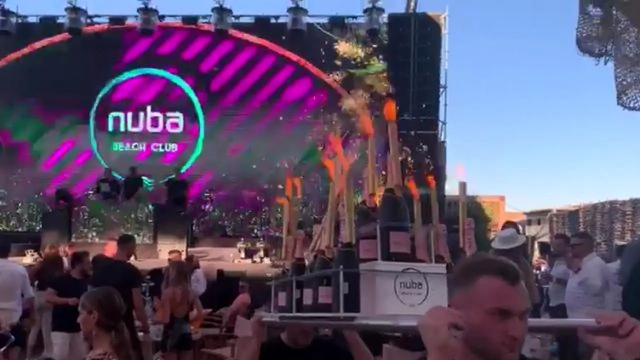 Băiatul lui Marian Vanghelie, petrecere opulentă la un club de lux din Mamaia, în plină pandemie de COVID (VIDEO)