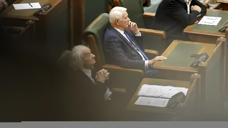 Teodor Meleșcanu a fost ales președinte al Senatului / Tăriceanu anunță că va sesiza CCR / Dăncilă:  Votul de azi certifică faptul că PSD are în continuare majoritate în Parlament