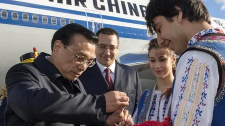 Primăvara de la București. Călduroasa vizită a premierului Li, sub 