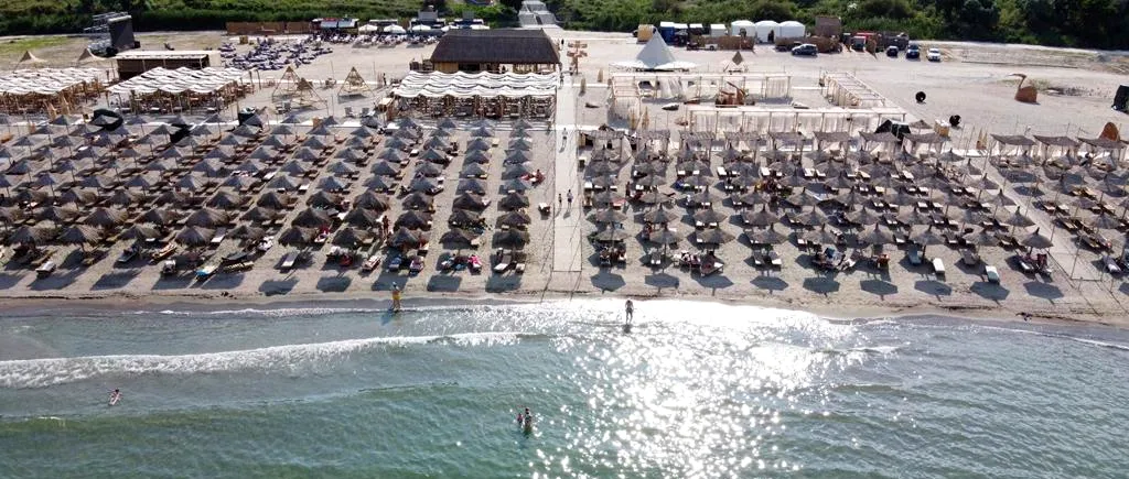 Cinematograful în aer liber și biroul de pe plajă, printre noutățile pregătite pe plaja Neversea de organizatorii festivalului. Investițiile se ridică la 1 milion de euro
