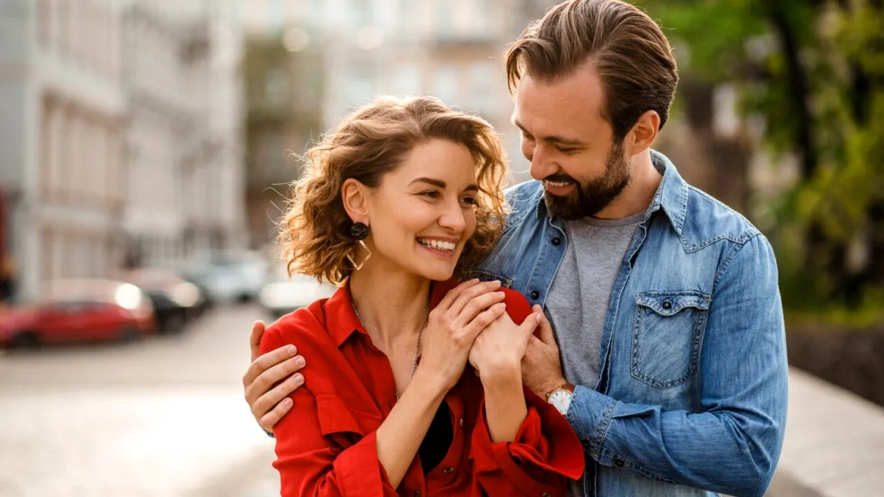 (P) Limbajele iubirii: ghid pentru o viață de cuplu mai fericită