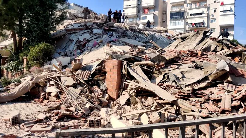 Mărturia unei românce care a trăit ”pe viu” cutremurul din Turcia: „Au început să se miște toate lucrurile! Oamenii au ieșit în stradă de frica unei replici” (EXCLUSIV)