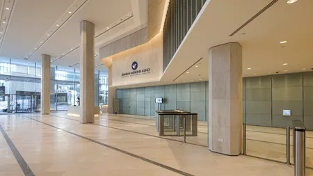 Guvernul Italiei face presiuni și cere UE să mute Agenția Medicamentului la Milano