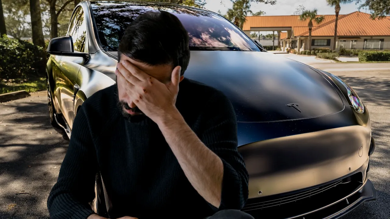 Situație revoltătoare povestită de un român care și-a cumpărat o TESLA: „Am fost la poliție, iar cei de acolo au zis că ei nu-mi oferă...”