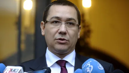 Lideri ai PSD Bihor, protejați de jandarmi la plecarea din sediul de campanie