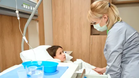 Mai mulți COPII au ajuns la spital cu răni grave din cauza petardelor