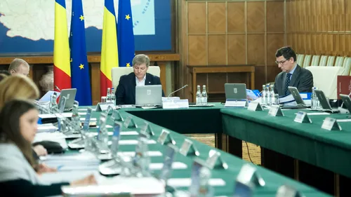 În ultima ședință de Guvern, Cioloș l-a lăsat pe Dragnea să decidă ce face cu TVA 