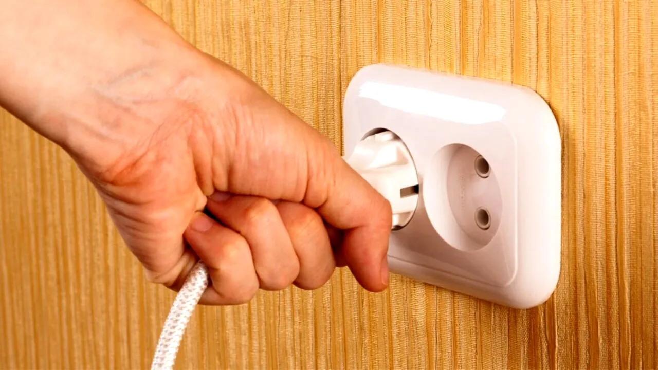 Cele 4 electrocasnice care trebuie scoase din priză pe vreme de caniculă. Îți încălzesc locuința fără să-ți dai seama
