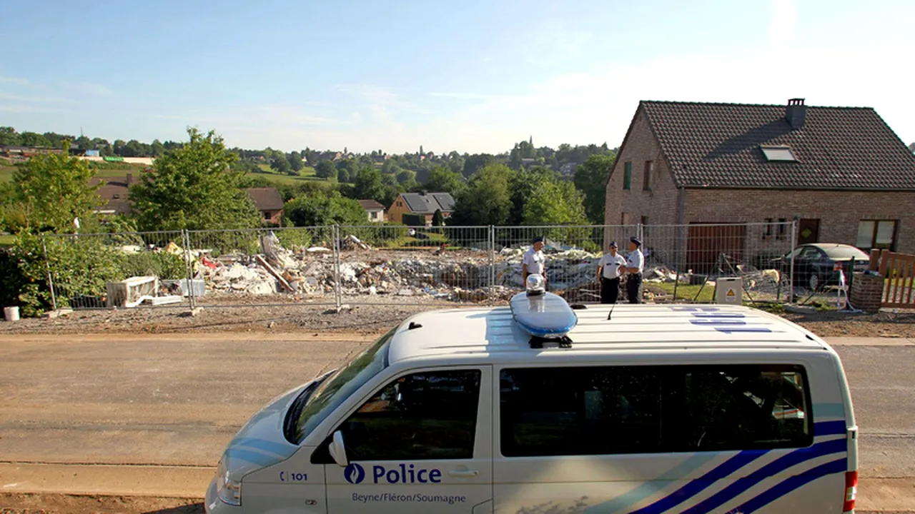 Șapte persoane judecate la LiÃ¨ge pentru trafic de persoane, viol și sechestrarea unei românce