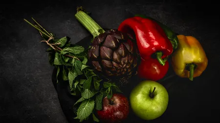 Numărul fructelor și legumelor toxice, DUBLU față de anul trecut. Unde s-au găsit cele mai multe PESTICIDE