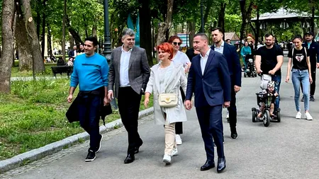 Marcel Ciolacu și Alfred Simonis au VIZITAT Târgul de Paște de la Craiova, însoțiți de edilul Olguța Vasilescu