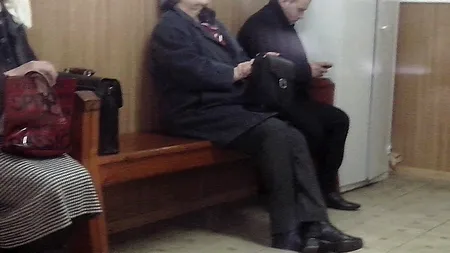 „Nu are rost să ne plângem. Să zic că socrul e urmărit, cumnatul, mama..?