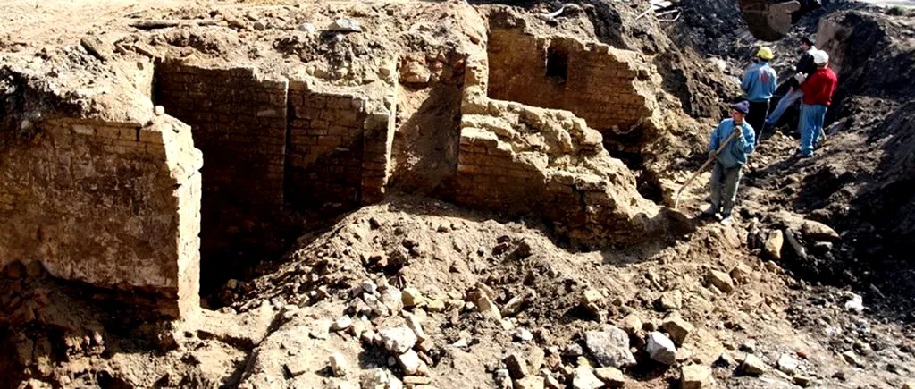 Ce au descoperit arheologii în curtea unei mănăstiri dintr-un cartier din Craiova
