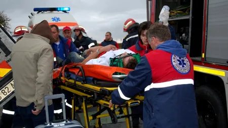 ACCIDENT DE MICROBUZ la Brăila. Șase pasageri în stare foarte gravă. BREAKING NEWS