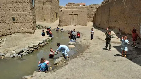 RAPORT: Americanii au irosit SUTE de milioane de dolari pe lucrări de mântuială în infrastructura Afganistanului