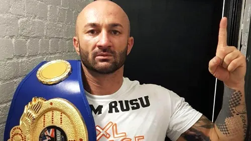 Fost luptător în cușca de MMA, acuzat că a înșelat zeci de români din Marea Britanie. „Este protejat de clanul Cordunenilor!” (EXCLUSIV)