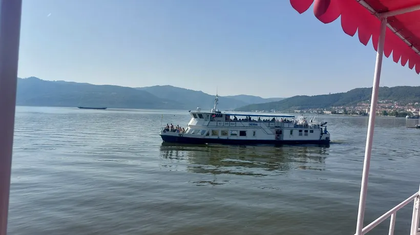Weekend aglomerat pe Clisura Dunării. Plimbări cu vaporașul și șalupele pe Dunăre