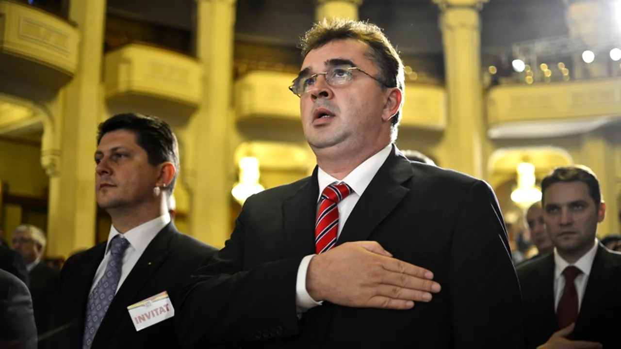 Ponta explică de ce USL-iștii au cântat imnul fără 