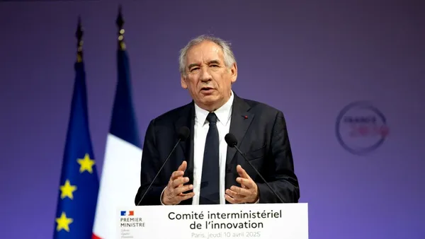 Lovitură uriașă în Franța. Bayrou, învins în bastionul său politic din Pau, după 12 ani de mandat. Socialistul Marbot a câștigat la doar 344 de voturi