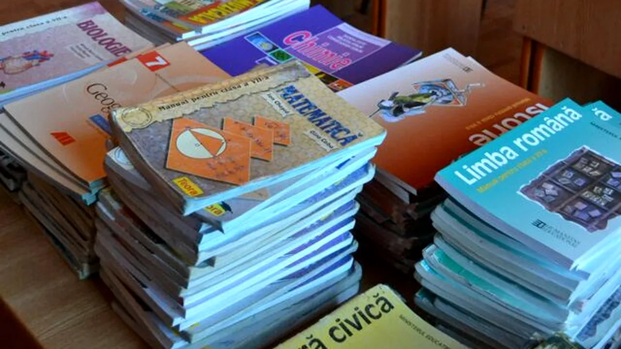 Soluția premierului pentru criza manualelor. 