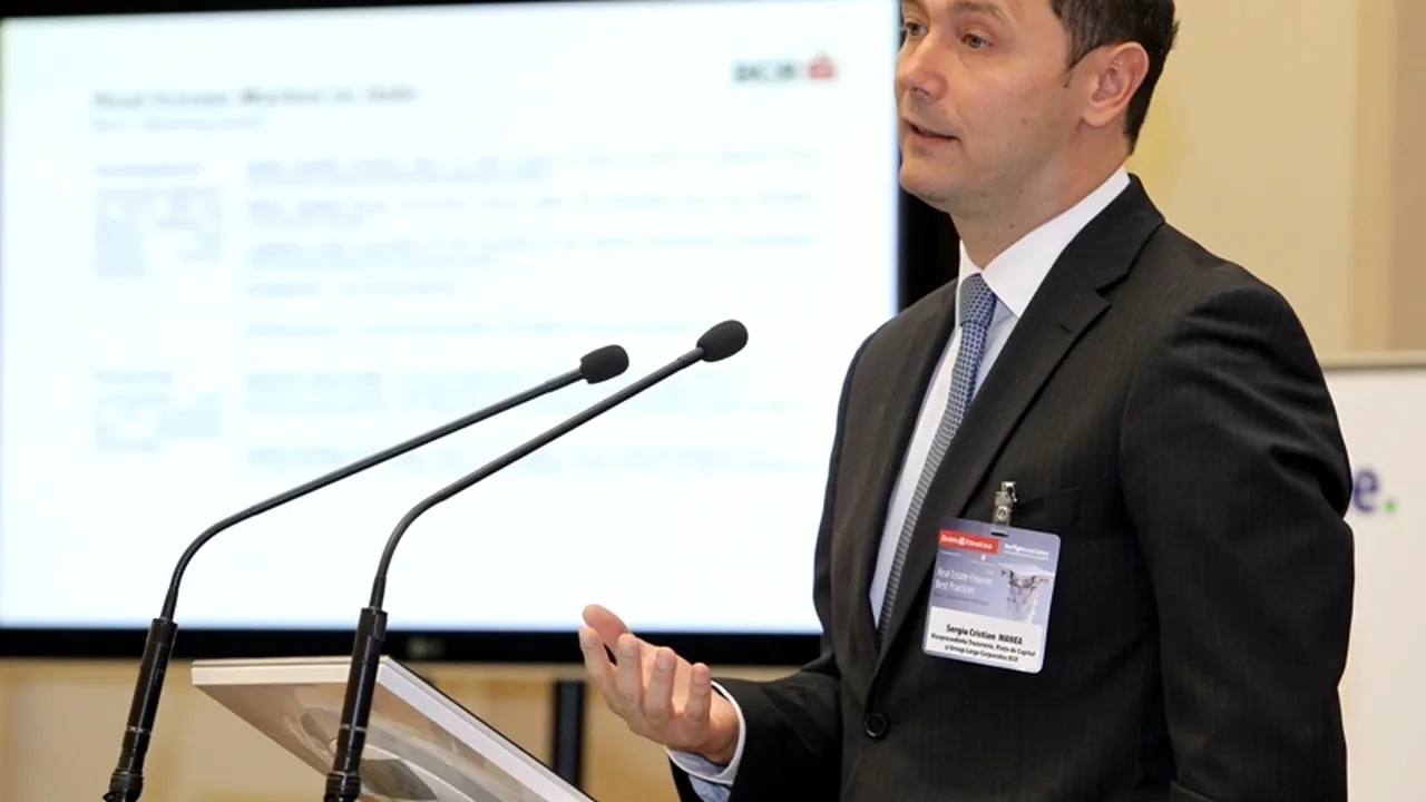 Vicepreședintele BCR: Nu economisim pentru că nu creăm suficient. Costurile reduse cu munca sunt o capcană