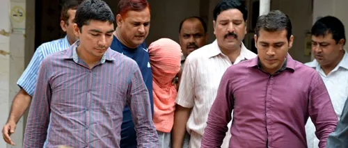Cei patru acuzați de violarea în grup a unei studente la New Delhi, condamnați la moarte