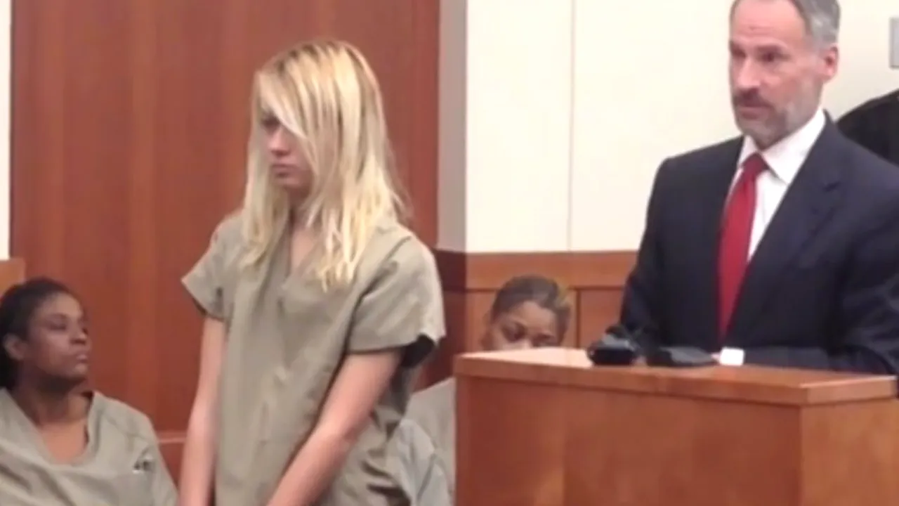 Motivul uluitor invocat de o tânără care a transmis live pe internet violul prietenei ei. „Nu am întâlnit niciodată un asemenea caz