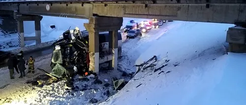 Cinci persoane au murit într-un accident produs în Rusia. Alți 21 de oameni sunt răniți