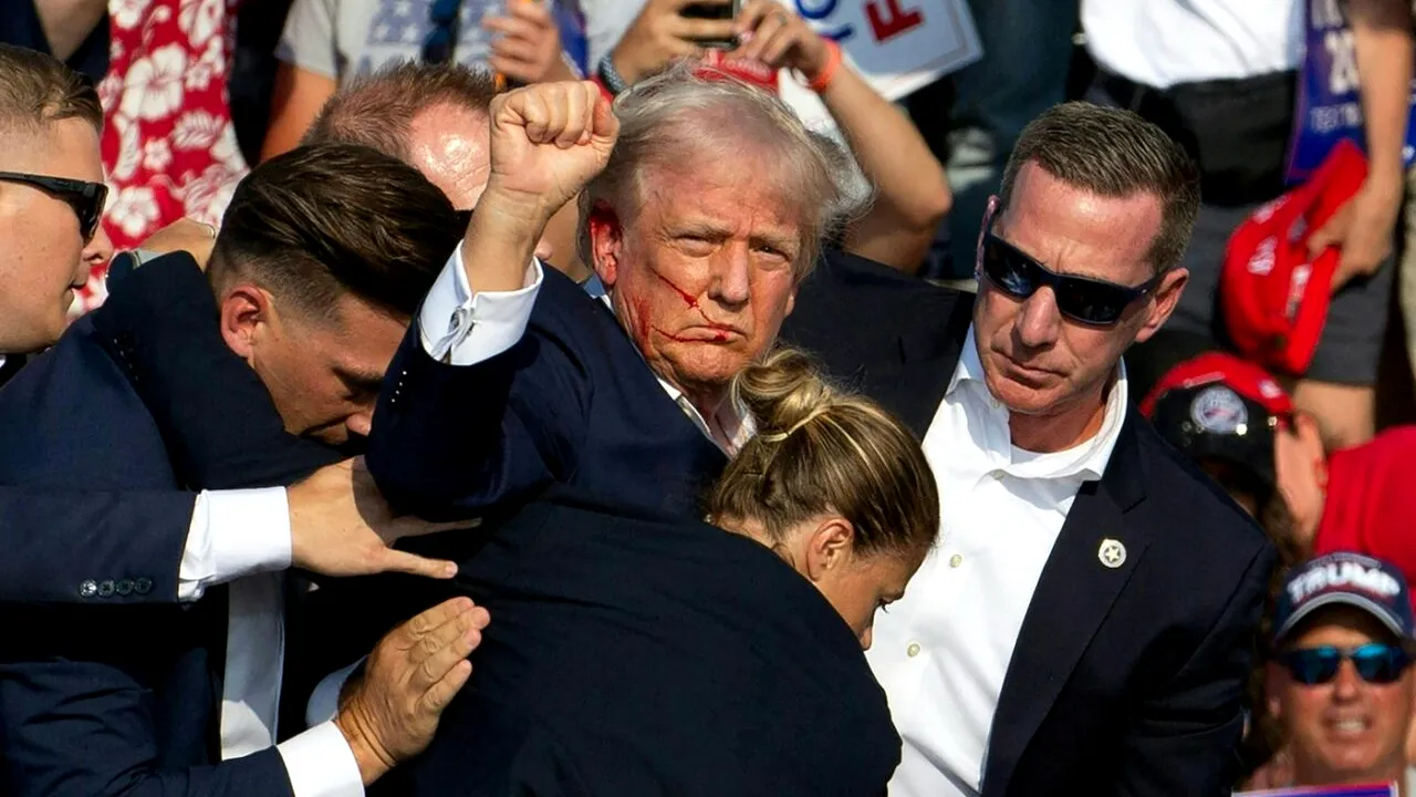 Sean Curran, AGENTUL care l-a apărat pe Trump în timpul tentativei de asasinare, a fost promovat. Ce funcție a primit