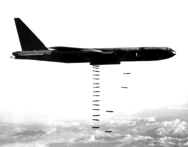 Bombardarea Vietnamului. Sursa Foto: Shutterstock