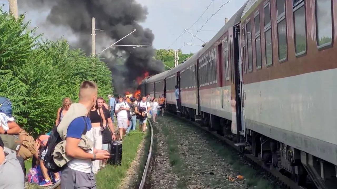 ACCIDENT feroviar grav în Slovacia. Cinci morți și 5 răniți, după coliziune / Principala cale ferată care leagă Bratislava de Budapesta, închisă