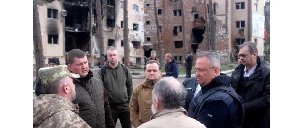 Ciucă, despre ce a văzut în Ucraina: „Imaginile sunt cât se poate de relevante / Este absolut devastator, stând în faţa  acestor clădiri distruse, văzând şcolile, spitalele distruse”