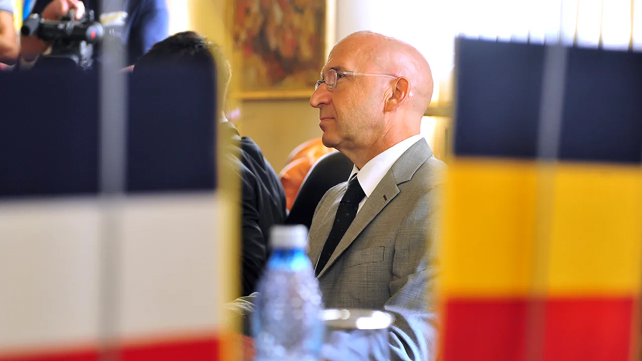 Ambasadorul Franței la București: Ajutorul de 300 de euro pentru repatrierea romilor este mai curând o incitare la o nouă plecare