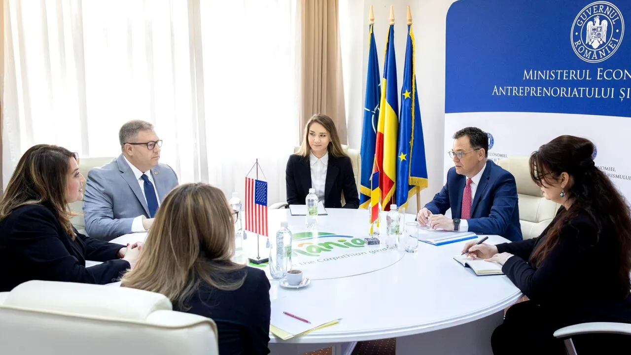 Radu Oprea, întâlnire cu delegaţia Departamentului pentru Comerţ al Statelor Unite: România poate deveni un HUB investiţional pentru SUA