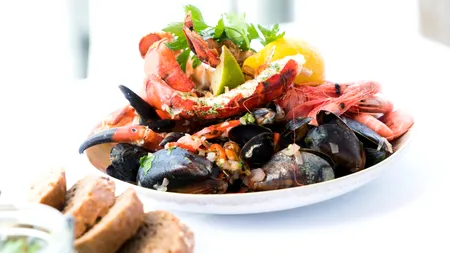 Postul Crăciunului. Ai voie să mănânci fructe de mare în perioada postului?