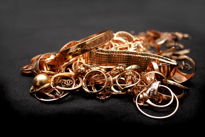 Curs BNR: Cât a ajuns să valoreze 1 gram de aur, astăzi, 2 mai 2025