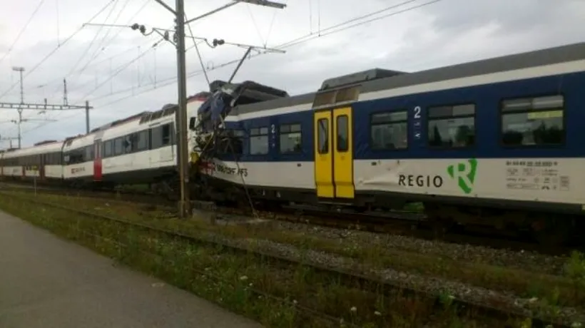 Două trenuri au intrat în coliziune în Elveția. 45 de persoane au fost rănite